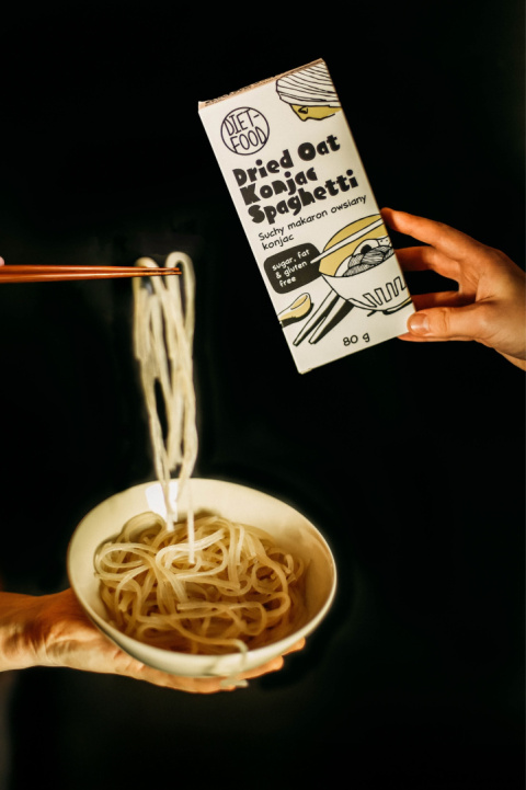Suchy Makaron Owsiany Shirataki Konjac Spaghetti 80 g Suchy Makaron Owsiany Shirataki Konjac Spaghetti 80 g